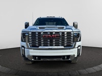 Welcome to Capital GMC! This 2026 GMC Sierra 3500HD in Polar White Tricoat is equipped with 4WD and... (image 7)