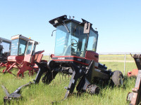 PARTING OUT: 2005 Westward 9352i Swather (Parts & Salvage)