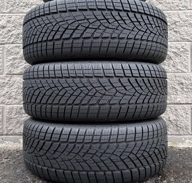 (99%) 4x 235/55R18 Goodyear Winters w/ MB GLA 45 & GLB 35 Rims in Tires & Rims in City of Toronto - Image 4