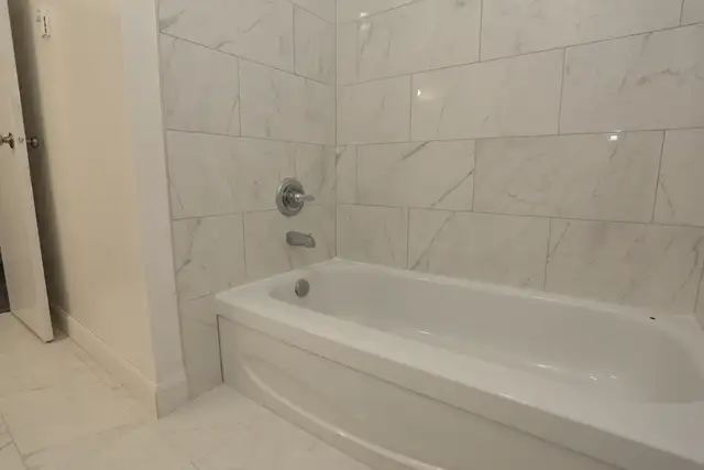 Crystal Heights Townhouses - Renovated 3 Bedroom Townhouse House in Long Term Rentals in Sault Ste. Marie - Image 5