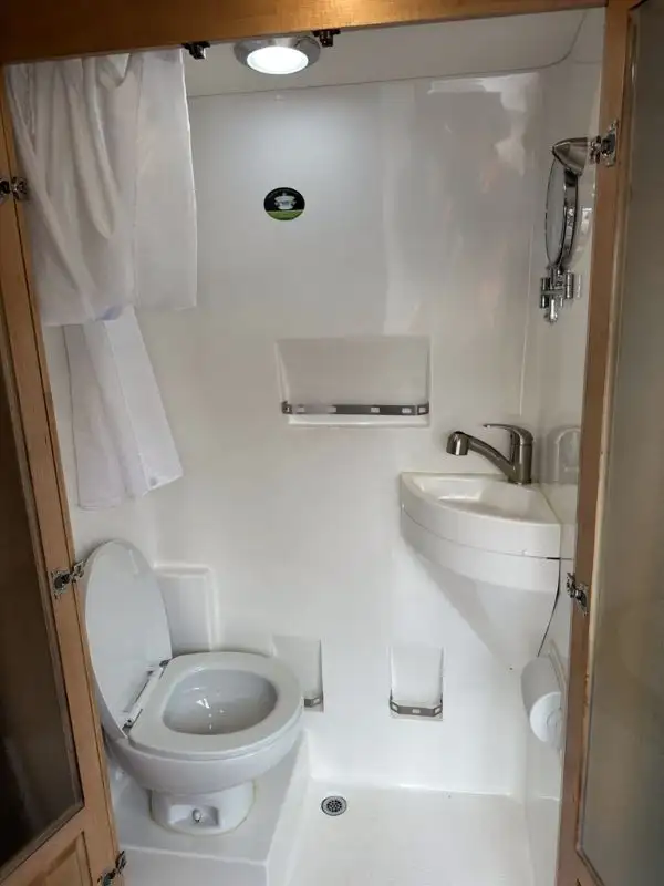 !!!PRICE DROP!!! 2023 Coachmen Beyond 22C in RVs & Motorhomes in Delta/Surrey/Langley - Image 16