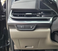 FREE DELIVERY IN NORTHERN AB/BC! Smart, spacious, and built with families in mindthe 2026 Kia Carniv... (image 8)