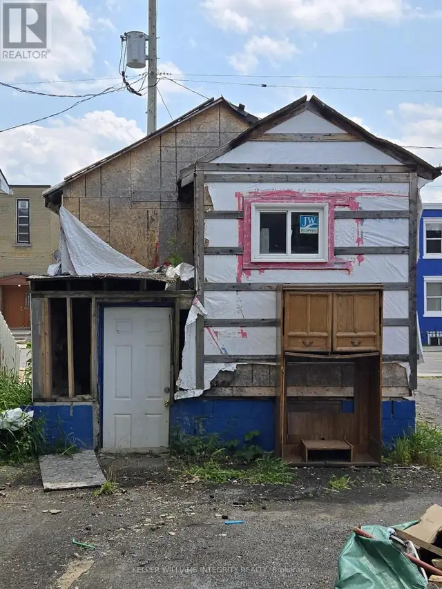 207 CARILLON STREET Ottawa, Ontario62865714027395122