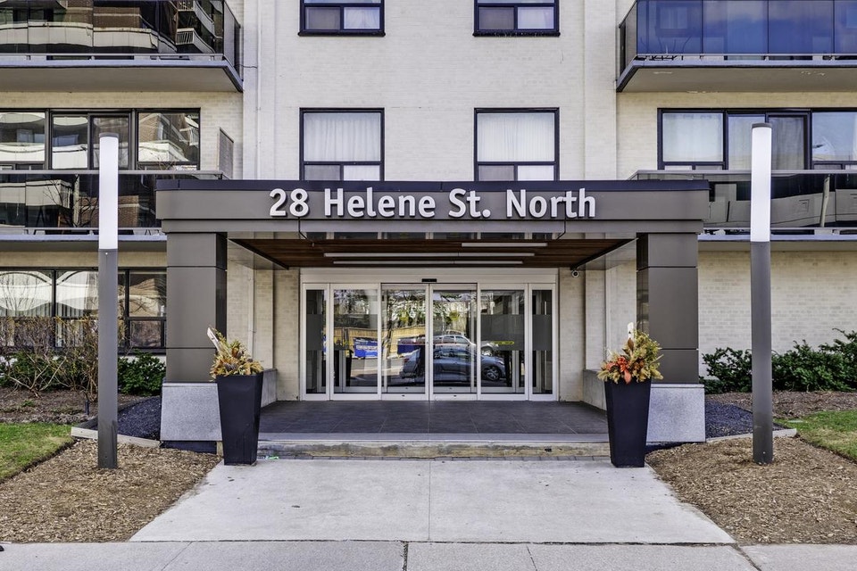 2 Bedroom Apartment for Rent - 28 Helene Street North 2
