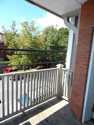 THREE BEDROOMS APARTMENTS FOR RENT - DOWNTOWN OTTAWA