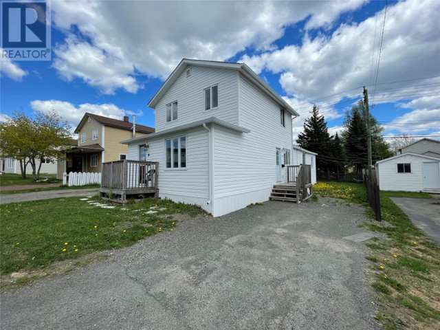 14 Suvla Road Grand Falls-Windsor, Newfoundland & Labrador in Houses for Sale in Gander - Image 3