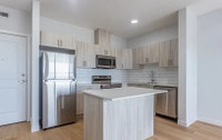 Amenities: In-suite Laundry • Walk-in Closets • Heated Underground Parking Suite & Building: Spaciou... (image 7)