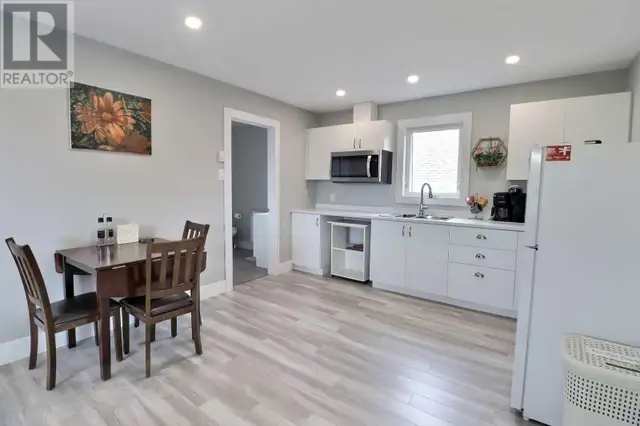 22 Maple Avenue Charlottetown, Prince Edward Island in Houses for Sale in Charlottetown - Image 11
