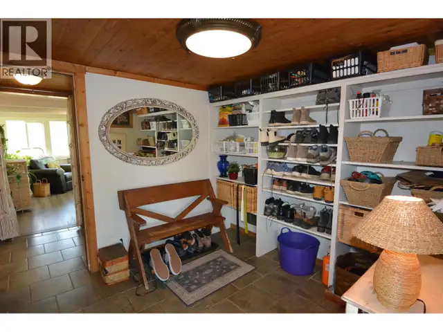 6035 OLD BABINE LAKE ROAD Smithers, British Columbia in Houses for Sale in Smithers - Image 8