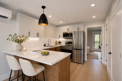 Frist Month Rent FREE! Experience the perfect blend of comfort and convenience in the heart of Shedi...