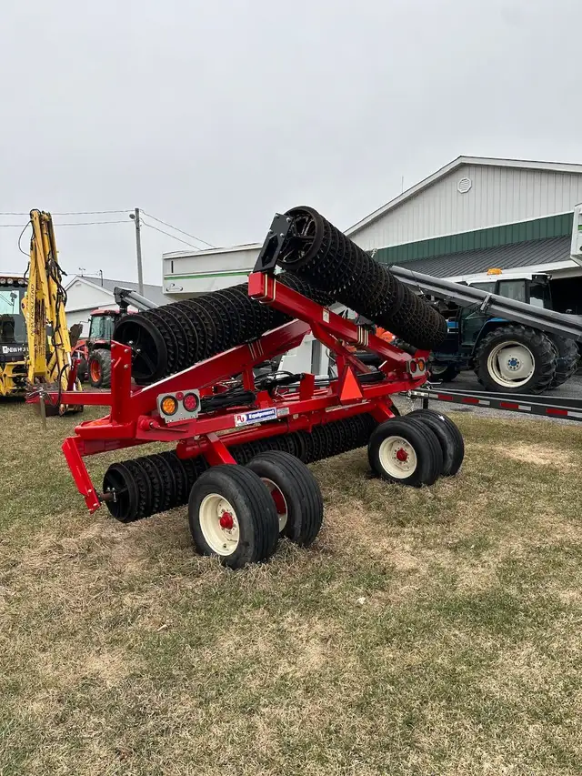 2026 RJ RJX1831 31 Foot Land Packer's , Ductile Wheels , Brand N in Farming Equipment in Ottawa - Image 3