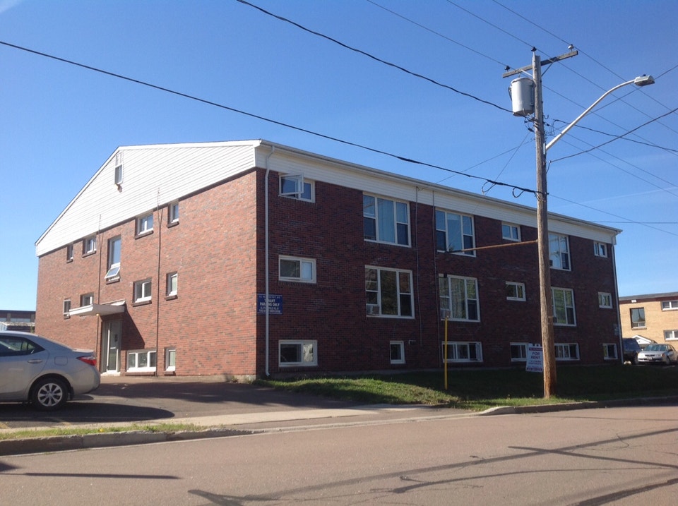 Renting Newly Renovate 2BDRM Units Now $1250/month in Moncton 2