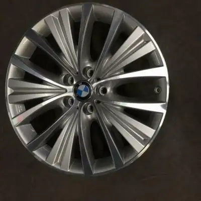 Brand new never mounted OEM BMW wheels for BMW X5 X6 5x120 ET 48 Including 4 center caps. $690 for t...