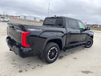 Hybrid, Cooled Seats, Blind Spot Detection, Synthetic Leather Seats, Heated Steering Wheel! SALES HO... (image 4)