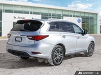 * Intelligent All-Wheel Drive (AWD) * Features a distinctive two-tone leather-appointed interior * E... (image 4)