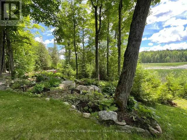 253 LACOURSE LANE Lanark Highlands, Ontario in Houses for Sale in Ottawa - Image 19