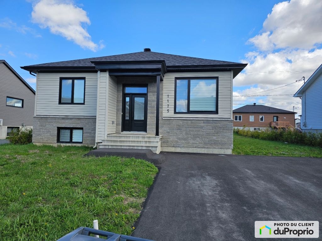 $534,000 - Bungalow for sale in Drummondville (Drummondville) — photo 1