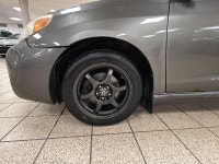With 254,988 kilometers behind it, this 2006 Toyota Matrix XR has already proven the kind of durabil... (image 2)