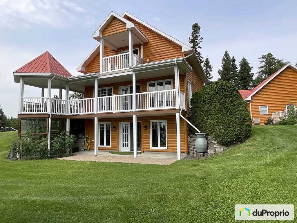 $749,000 - 3 Storey for sale in Péribonka — photo 1