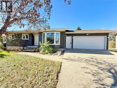 Welcome to this beautifully maintained 1,208 sq. ft. bungalow offering 4 bedrooms and 3 bathrooms, i...