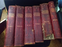 Six livres antiques Nouveau Larousse illustré (dictionnaire univ