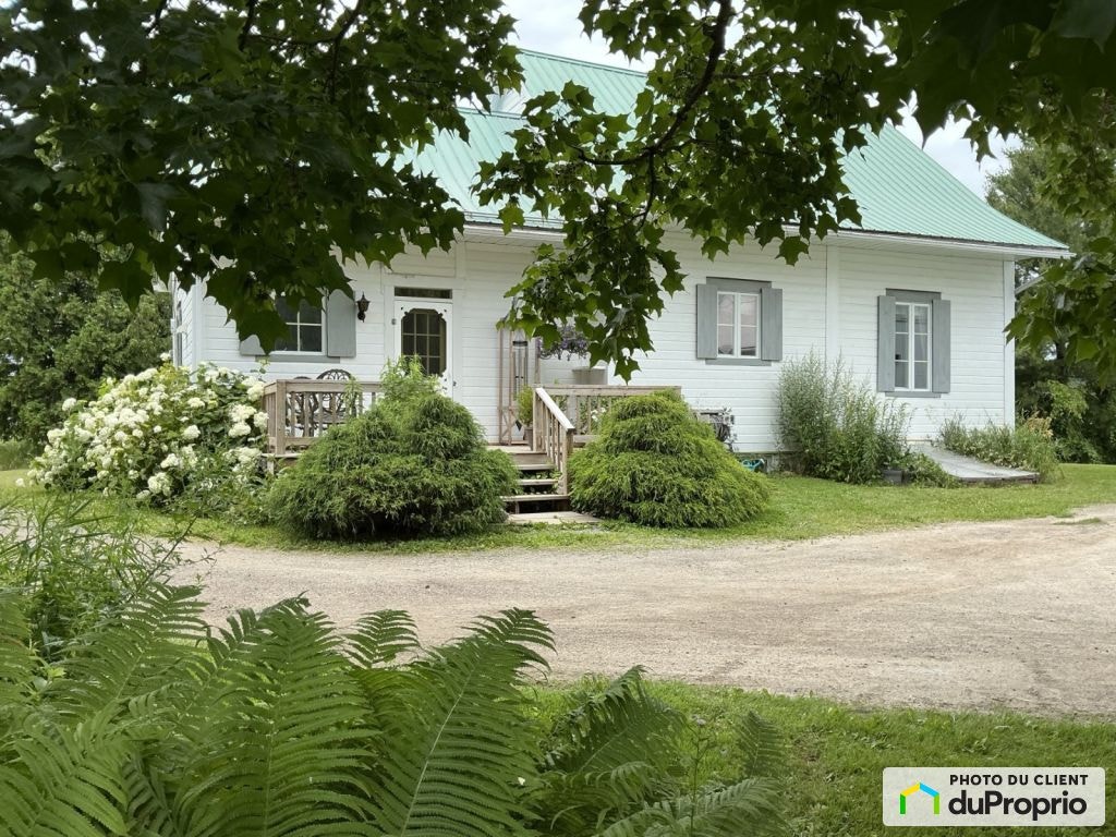 $635,000 - 2 Storey for sale in Oka — photo 3