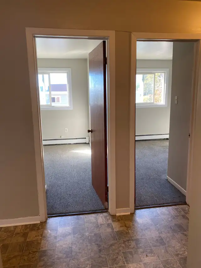 2 BEDROOM, ** SUMMER SPECIAL RATE! ** EAST, PETS WELCOME! in Long Term Rentals in Saint John - Image 8