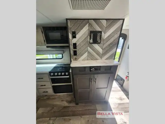 2022 KZ Connect SE C221RBSE in Travel Trailers & Campers in Barrie - Image 10