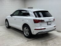 Local Trade!! This Audi Q5 delivers a Intercooled Turbo Gas/Electric I-4 2.0 L/121 engine powering t... (image 2)