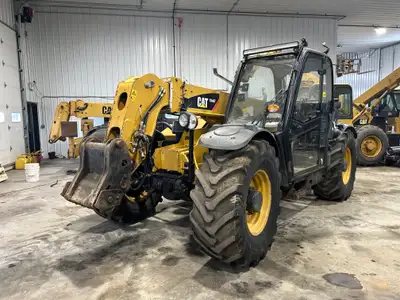 **ATTENTION: Machine comes with Forks** For Sale: Agricultural Telehandler Looking for a reliable wo...