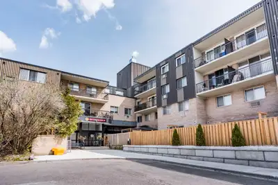 Tyandaga Terrace Apartments - 3 Bedroom available at 1440 Tyanda