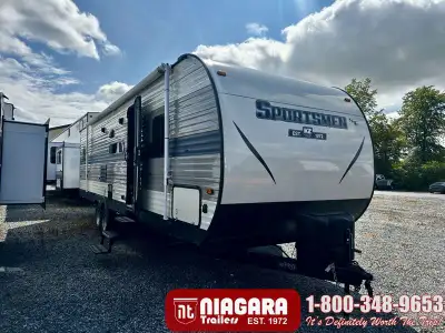 Year: 2021 Stock Number: UX7487 Status: PreOwned Weight: 6350 Lbs. Length: 32 ft Sleeps: 7 Included...