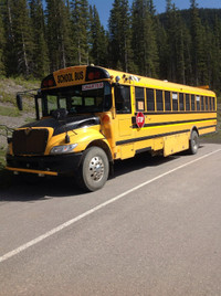 We are looking for Awesome People to drive school buses