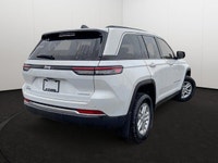 This Jeep Grand Cherokee has a dependable 3.6 Liter engine powering this Automatic transmission. WHE... (image 5)