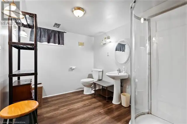 8117 LYNHURST Drive Niagara Falls, Ontario in Houses for Sale in St. Catharines - Image 27