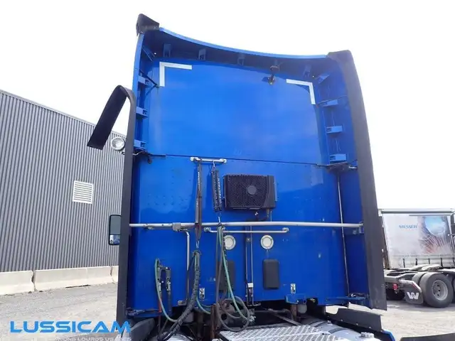 2020 Kenworth T680 in Heavy Equipment in Longueuil / South Shore - Image 42