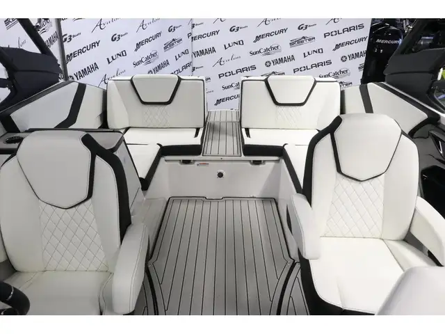 2026 Yamaha 252S in Powerboats & Motorboats in Laurentides - Image 9