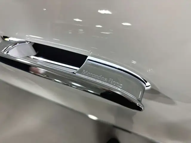 2023 Mercedes-Benz EQS EQS450+|SEDAN|CREAMLEATHER|BURMESTER|WOOD in Cars & Trucks in City of Toronto - Image 7