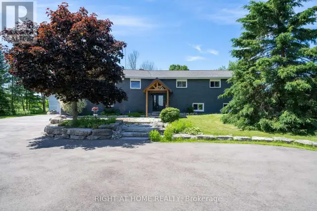 560 CONCESSION ROAD 15 W Tiny, Ontario in Houses for Sale in Barrie - Image 33