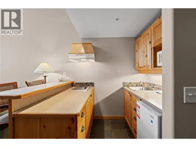 5335 Big White Road Unit# 220 Big White, British Columbia in Condos for Sale in Penticton - Image 5