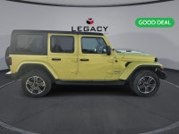 Welcome to Legacy Dodge Claresholm. Navigation, Premium Audio, Apple CarPlay, Android Auto, 4G Wi-Fi... (image 8)