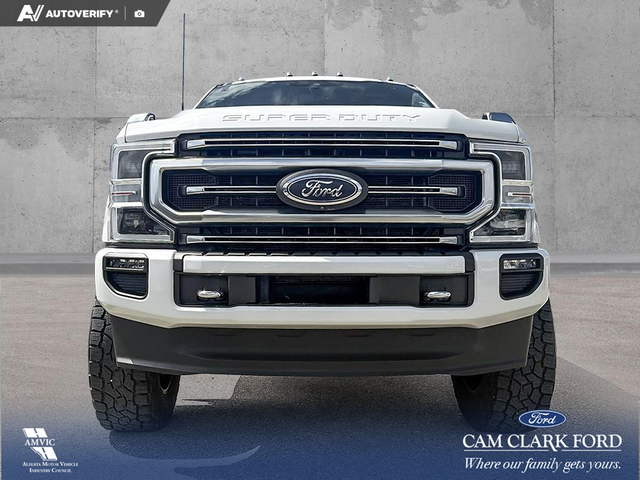 2022 Ford F-350 Platinum LIFTED, FUEL RIMS, FOX SHOCKS, MOONR... in Cars & Trucks in Red Deer - Image 3