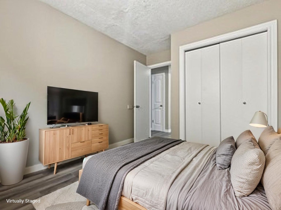 Mount Royal   Apartment For Rent 5