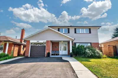 Price: $998,000 / $3,786/mo Welcome to this beautifully renovated detached home situated on a premiu...
