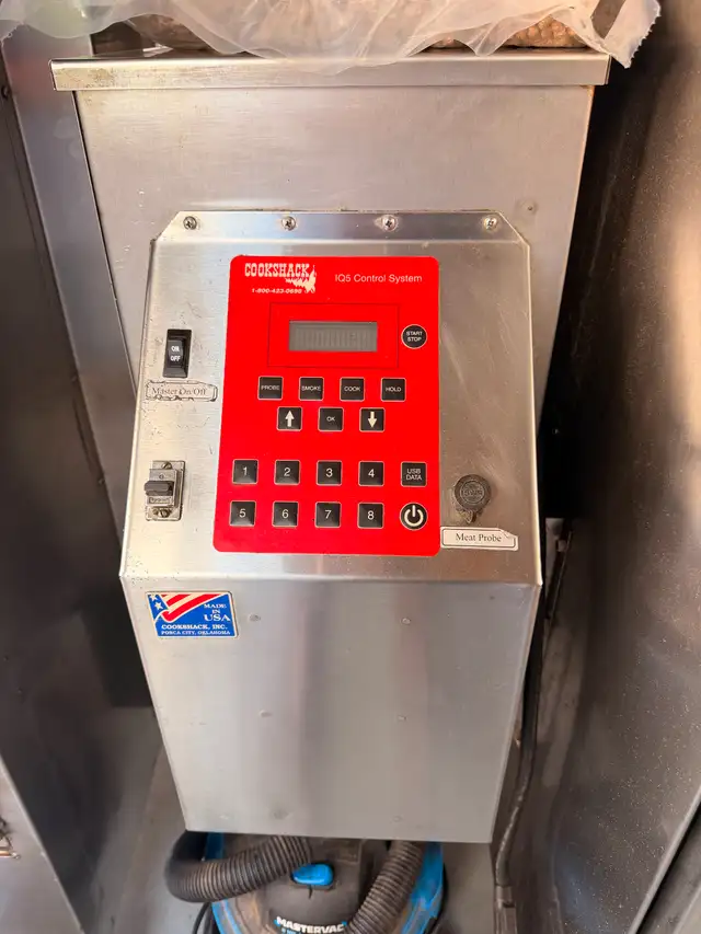 Cookshack FEC-240 commercial pellet smokers