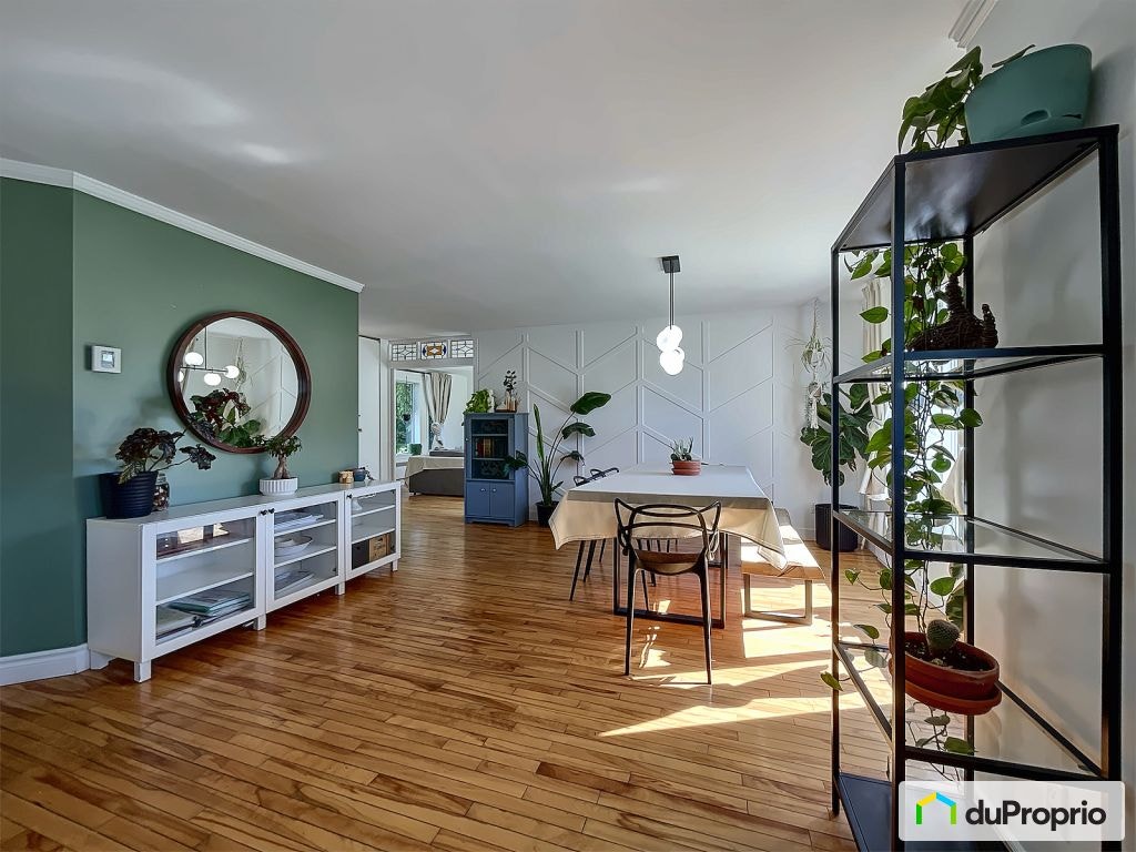 $559,900 - 2 Storey for sale in Sherbrooke (Brompton) — photo 2