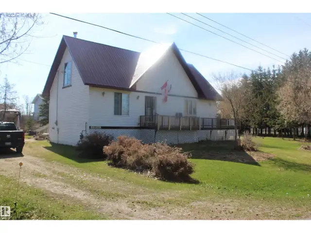 29 POWER DR Rural Lac Ste. Anne County, Alberta in Houses for Sale in St. Albert - Image 2