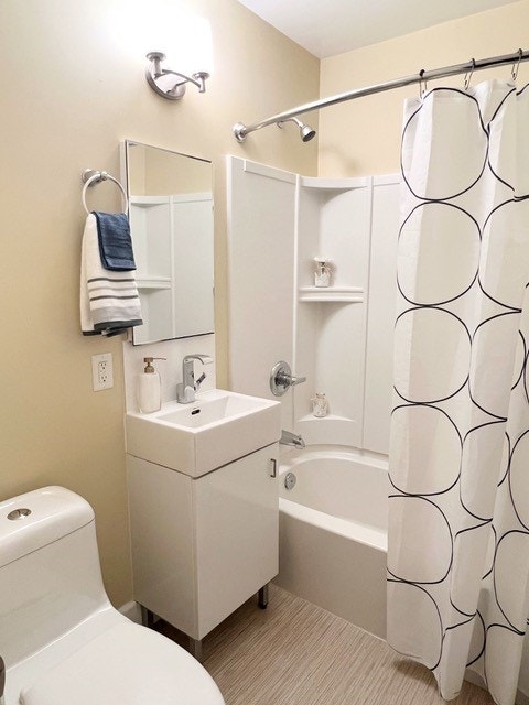 $1299~Renovated 1BDRM w/bonus! 5