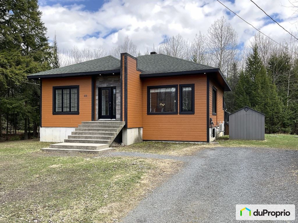$469,000 - Bungalow for sale in Drummondville (St-Nicéphore) — photo 1