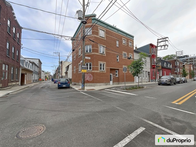 $320,000 - Condominium for sale in Saint-Roch — photo 2